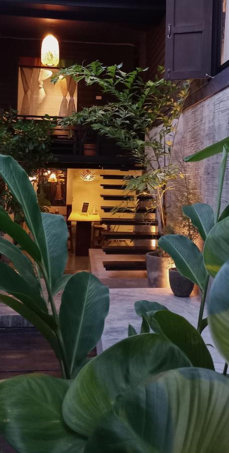 Inn Oon Villa (Adults Only) チエンマイ エクステリア 写真
